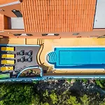 Villa Laranja