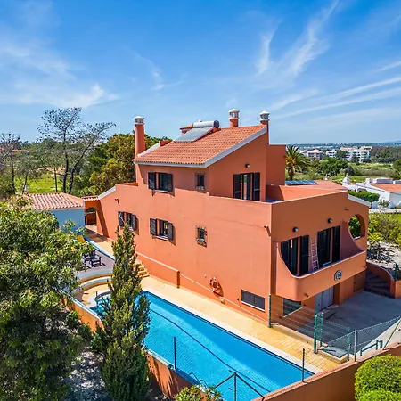 Villa Laranja