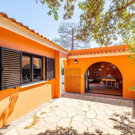 Laranja Semesterbostad Guia (Faro)