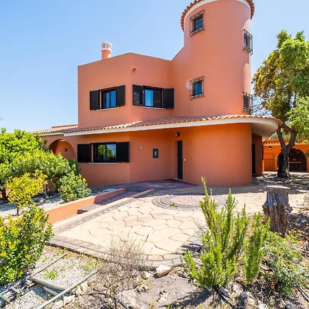 Laranja Semesterbostad *